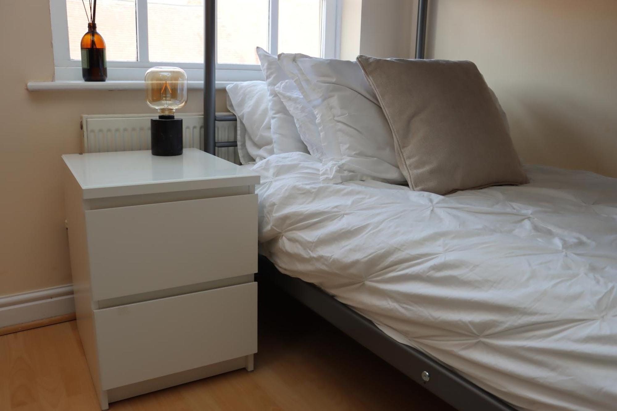 Scandinavian City Centre Apartment Worcester Exterior photo