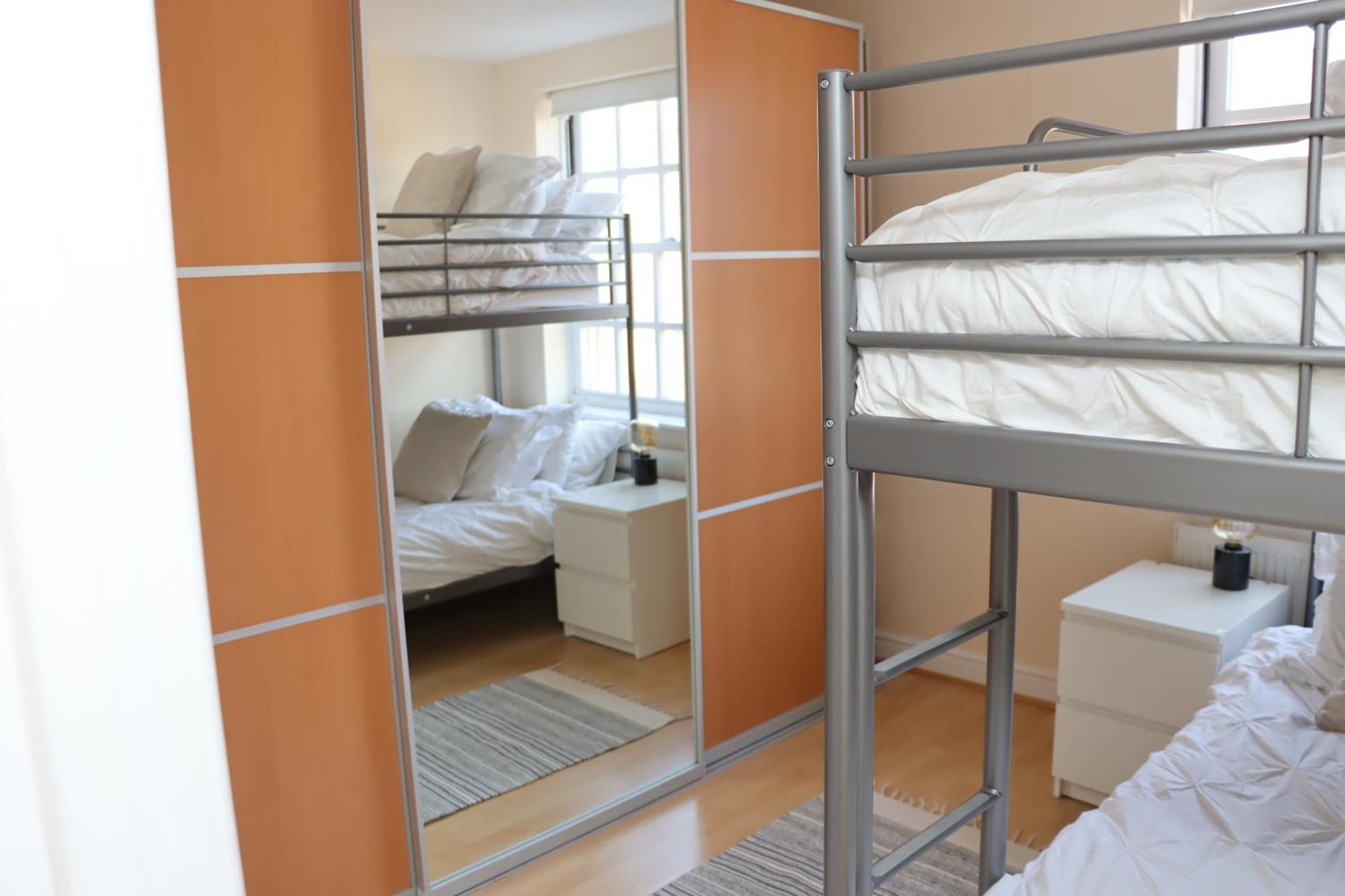 Scandinavian City Centre Apartment Worcester Exterior photo